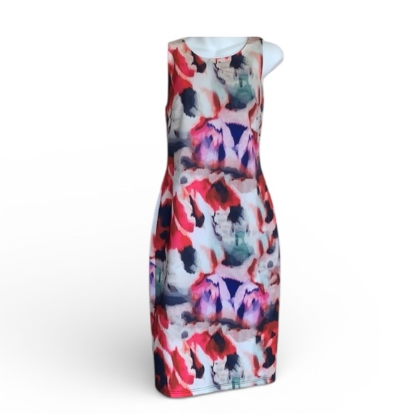 Jenn Dresses & Skirts - Vintage JENN sleeveless dress, sheath, red & purple on cream, back zipper. 40